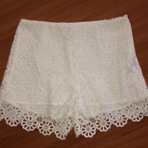 Pretty lace shorts